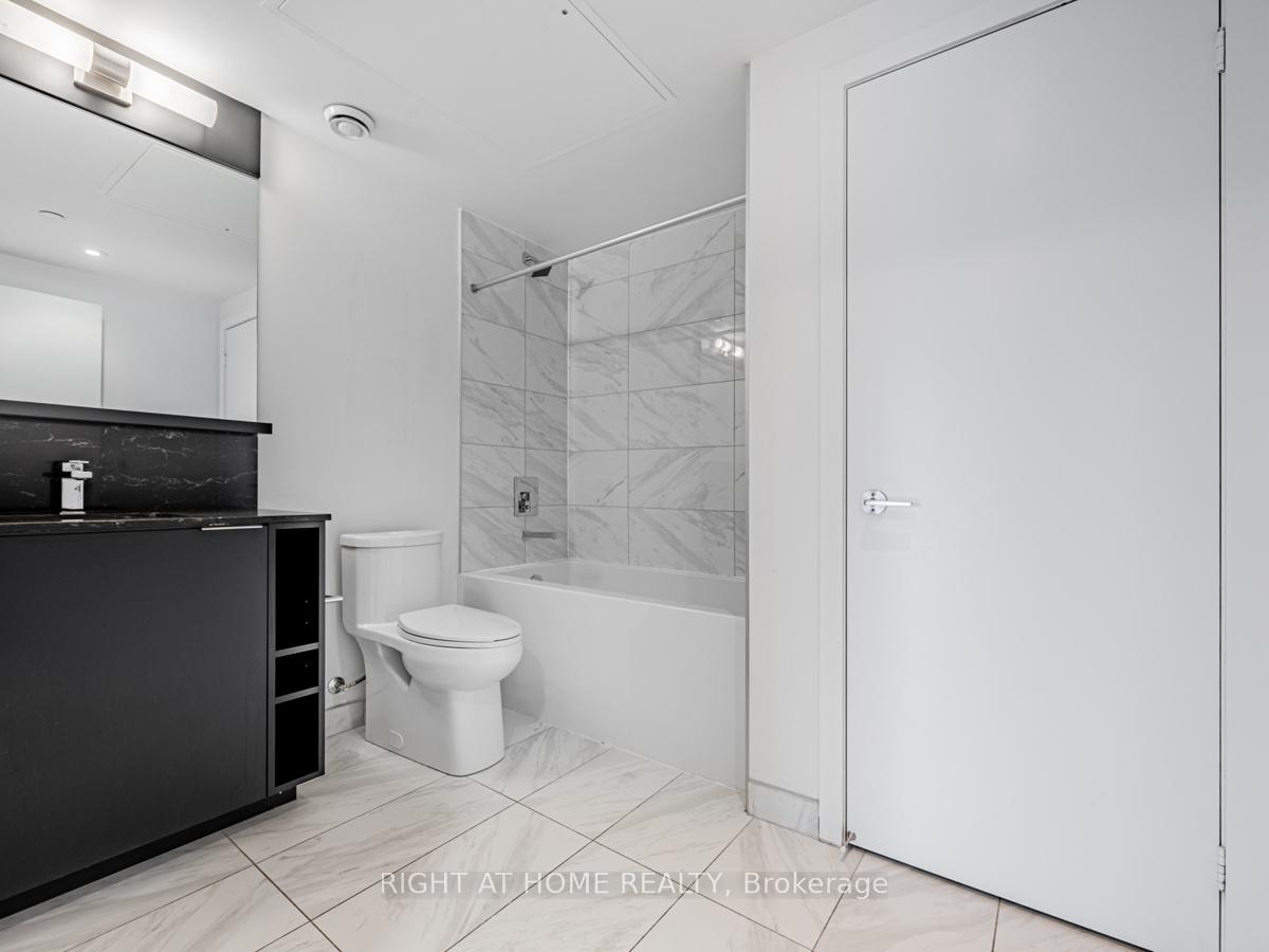 1 Bedroom Condo at 85 Wood, Toronto For sale