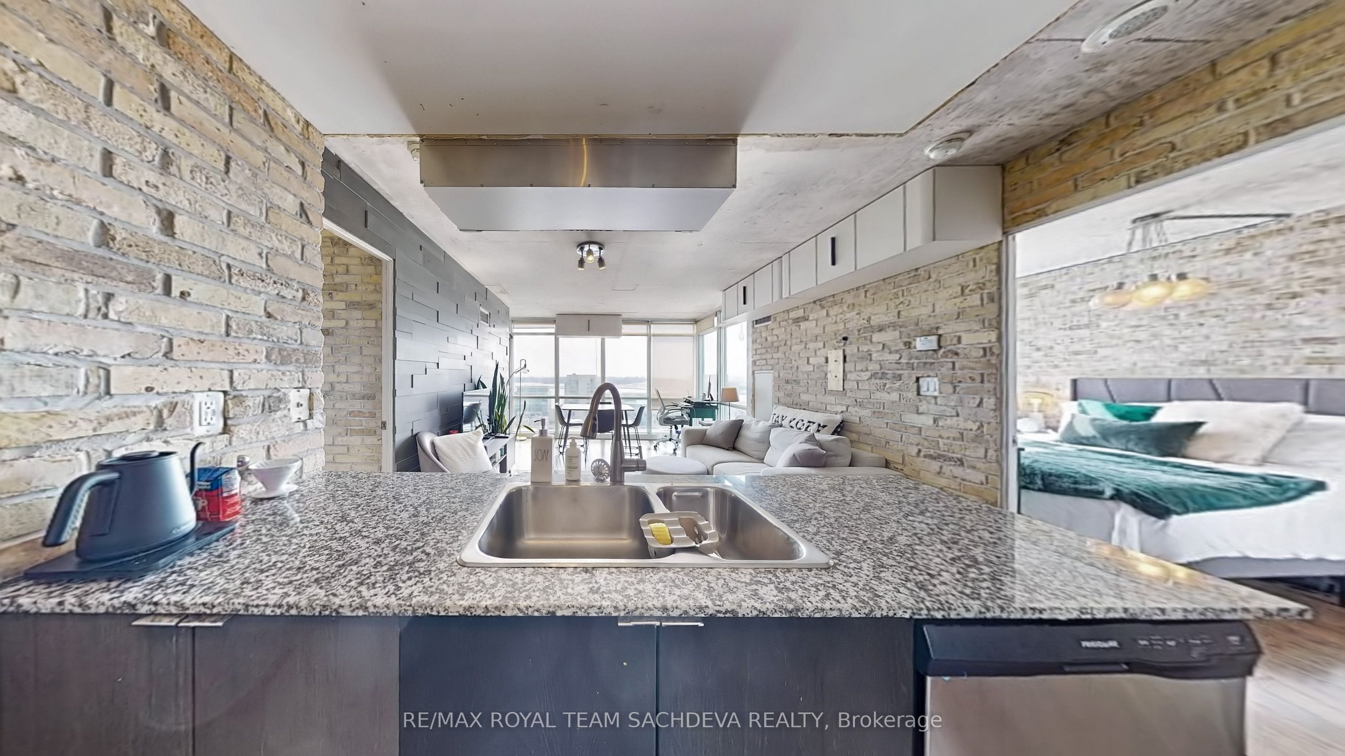 15 Fort York Boulevard, #1610