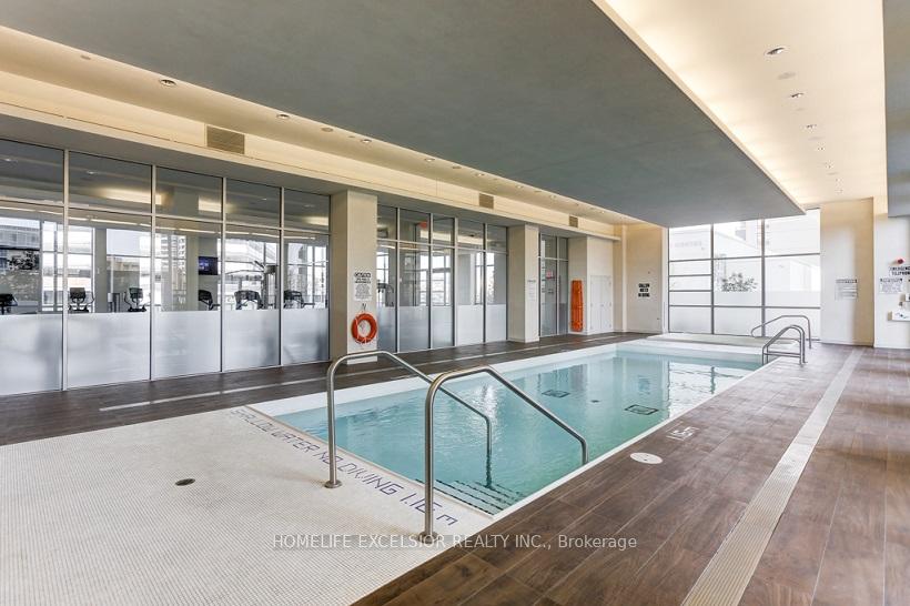 2 Bedrooms Condo at 70 Forest Manor, Toronto For sale