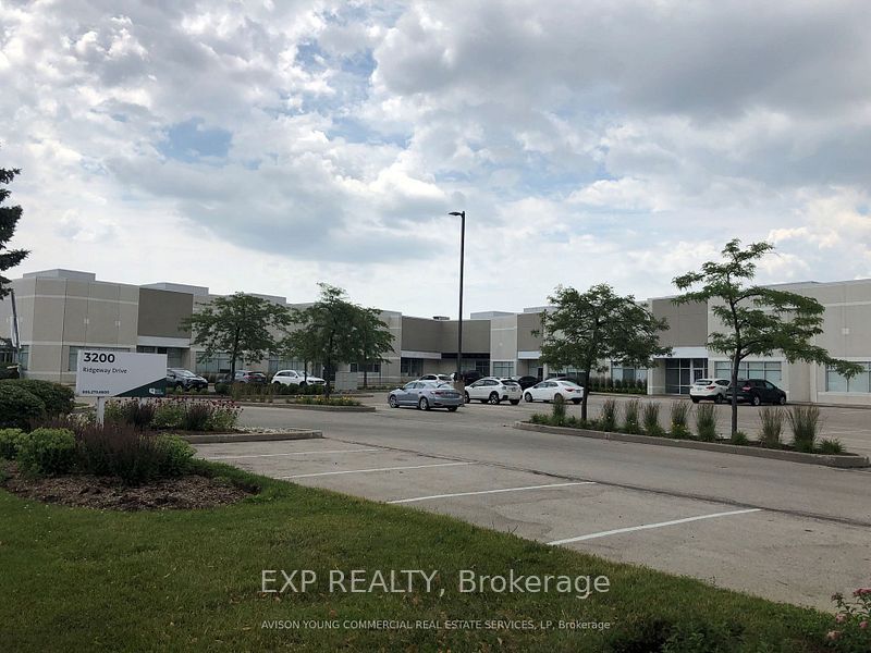 3200 Ridgeway