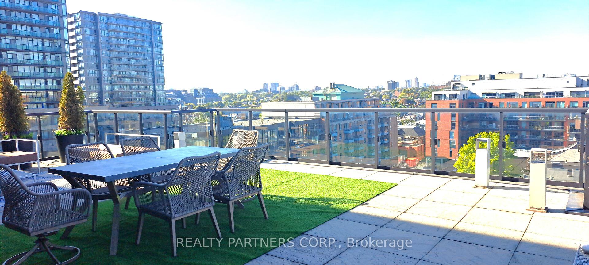 3 Bedrooms Condo at 8 Dovercourt,  Toronto For sale