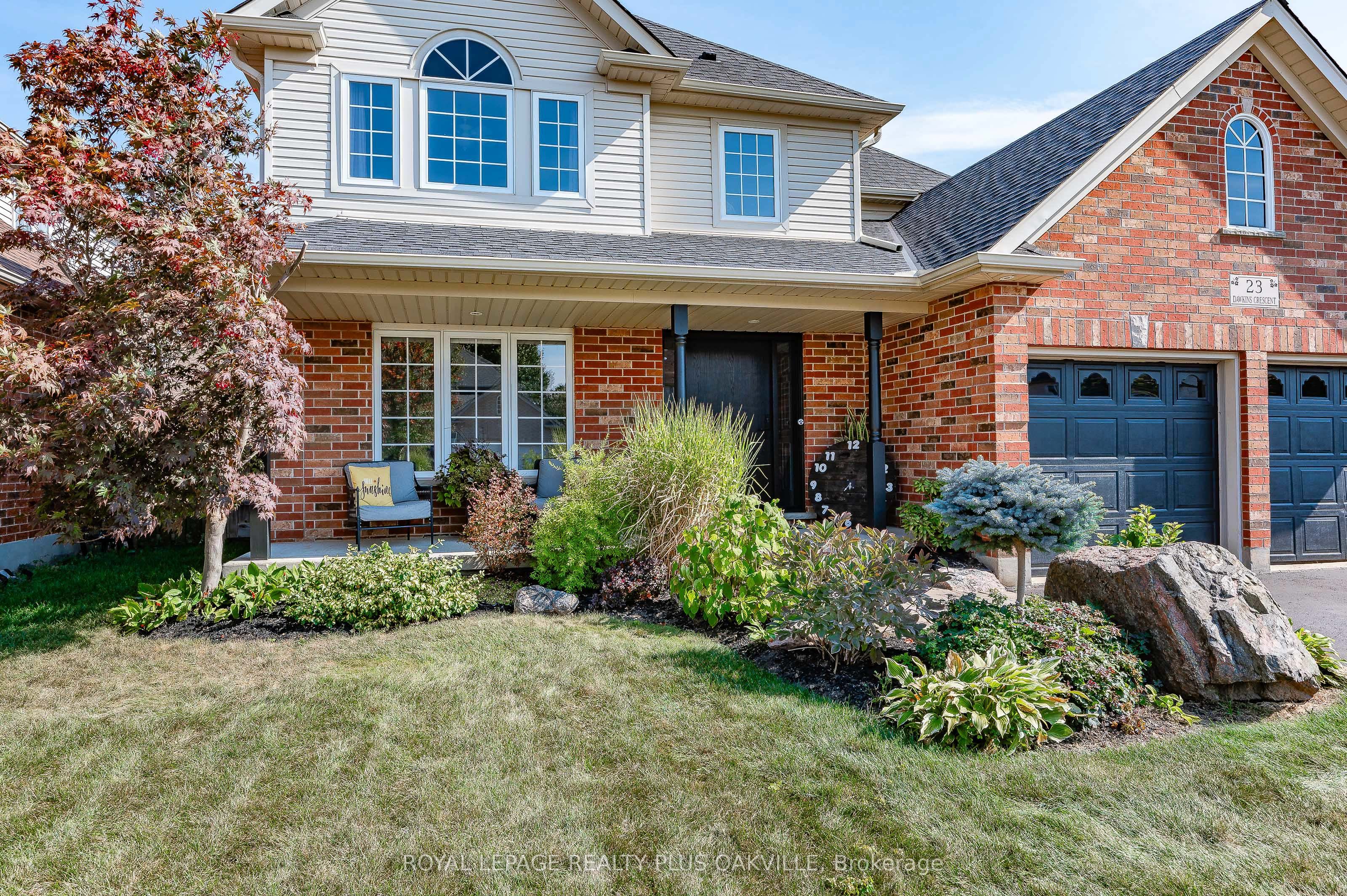 23 Dawkins Crescent, Halton Hills, ON L7J 2Z4