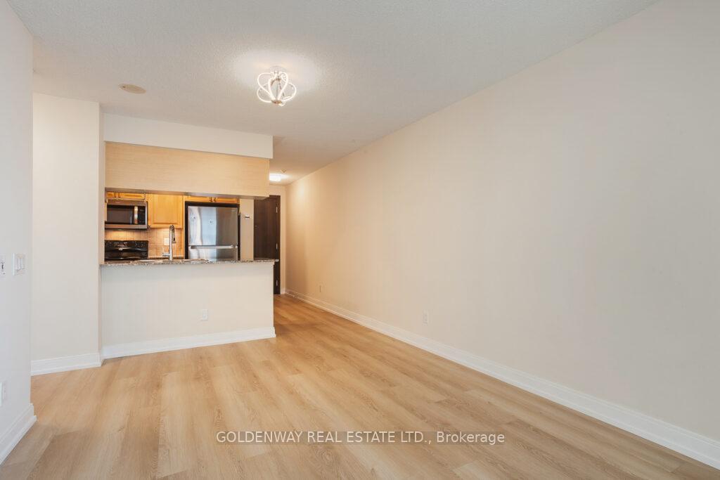 1 Bedroom Condo at 25 Viking, Toronto For sale
