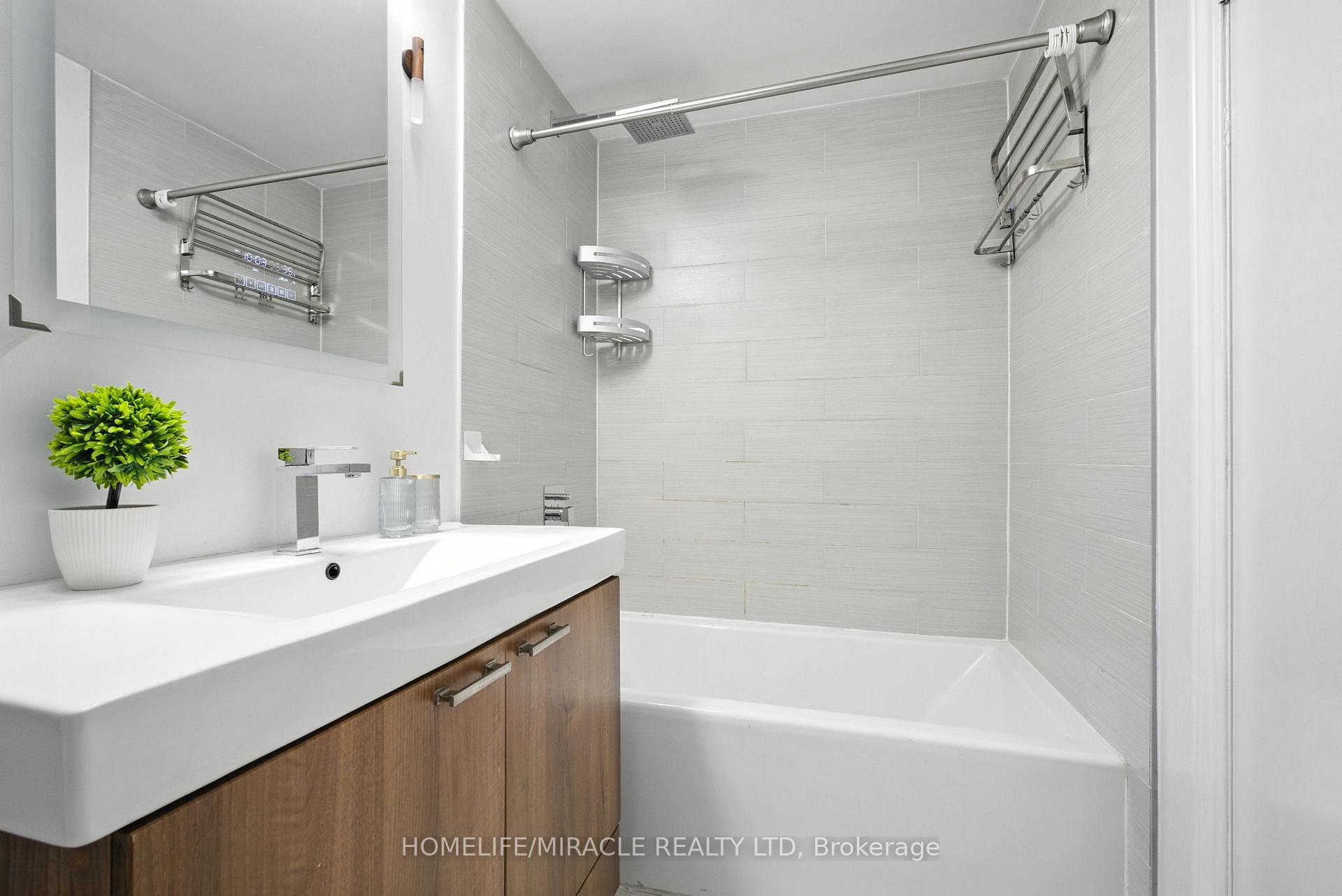 1 Bedroom Condo at 1328 Birchmount, Toronto For sale