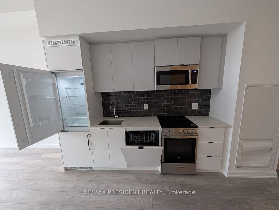 285 Dufferin Street