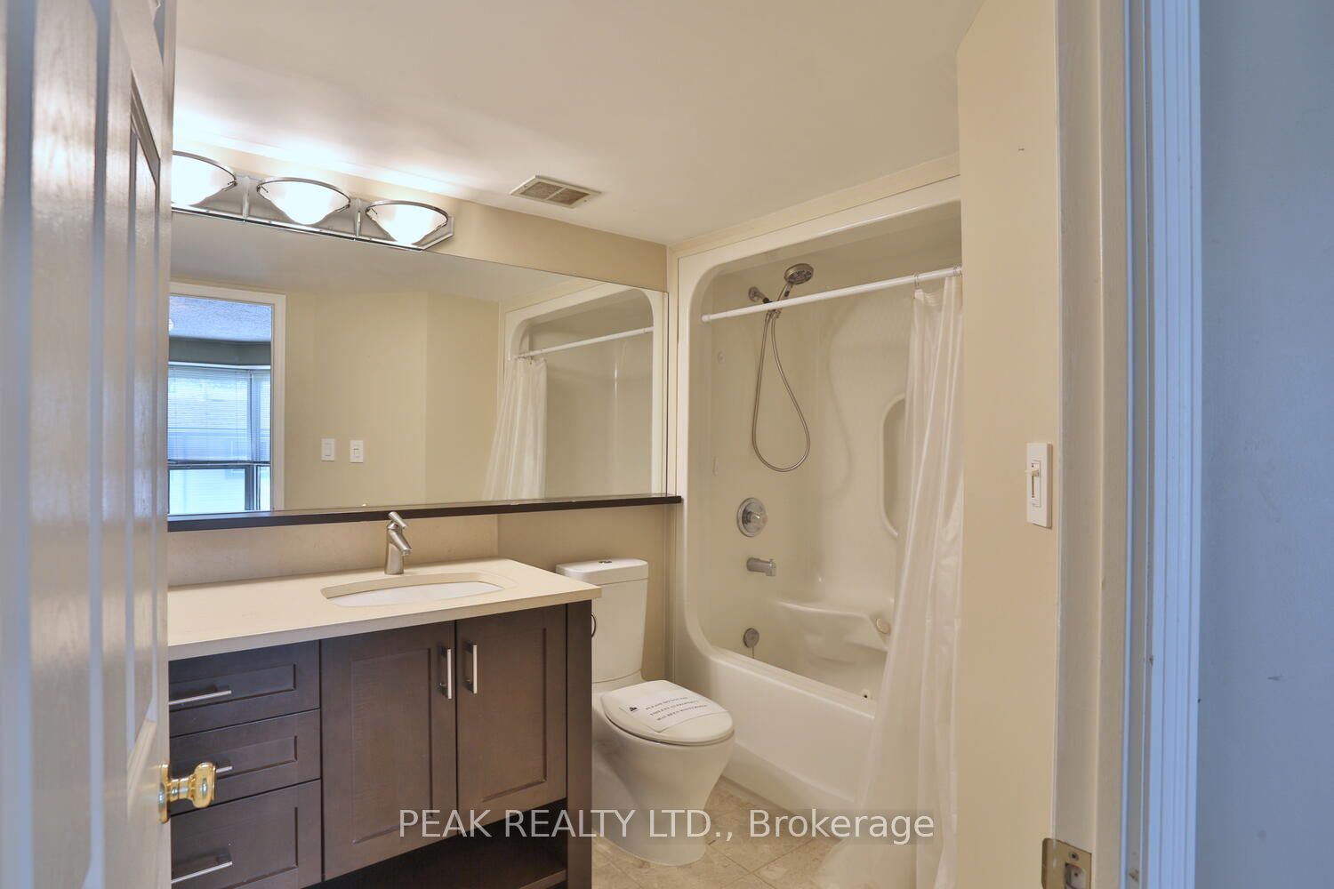 3267 King Street E, #205