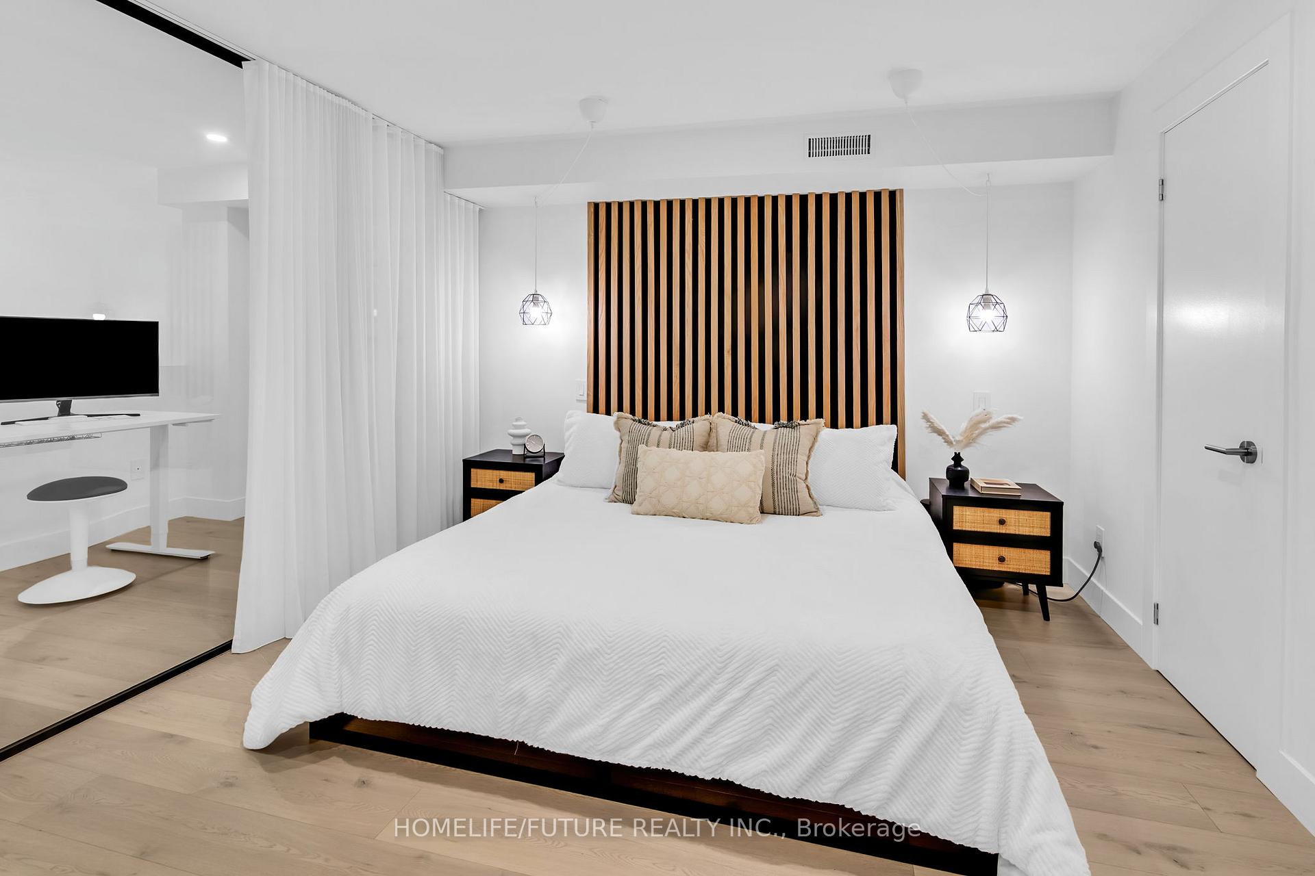 2 Bedrooms Condo at 660 Pape, Toronto For sale
