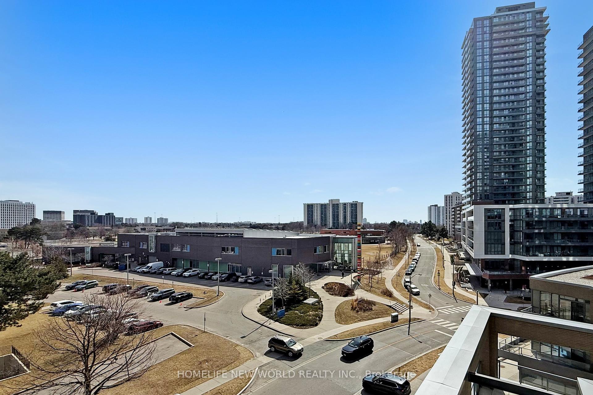 2 Bedrooms Condo at 56 Forest Manor,  Toronto For sale