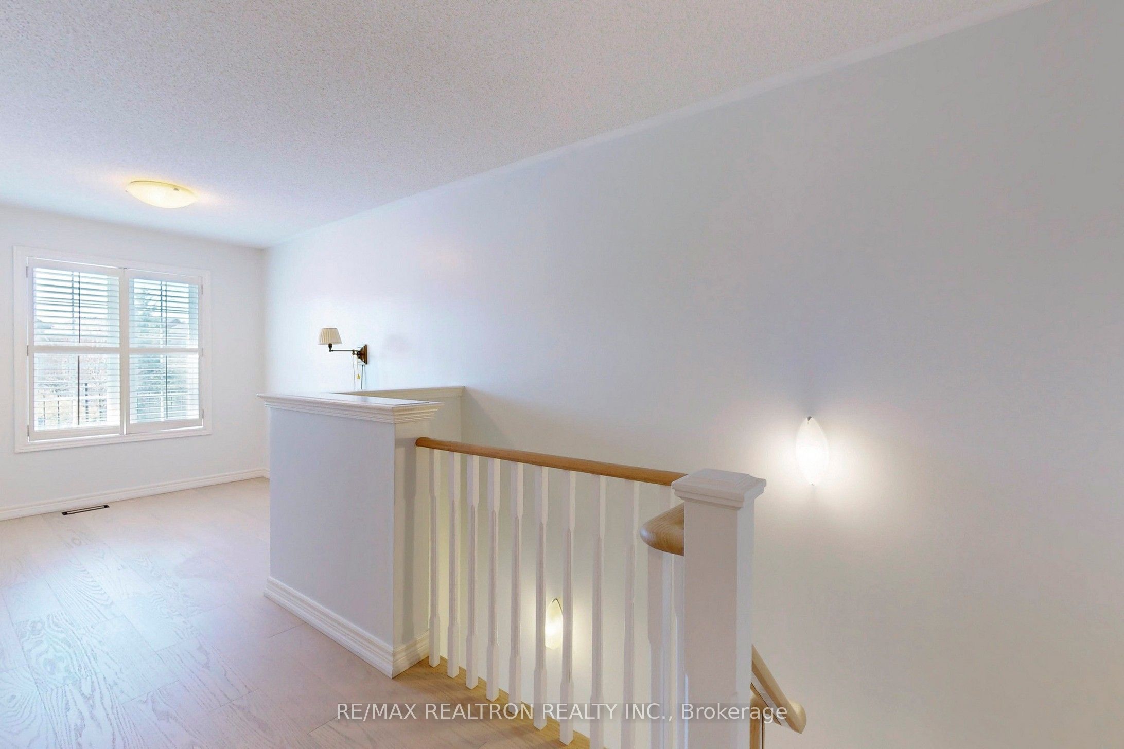 83 Gamble Glen Crescent