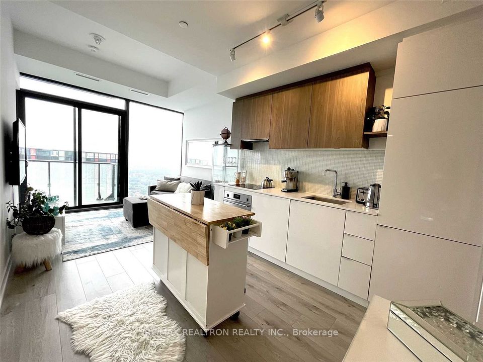 161 Roehampton