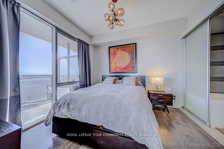 2 Bedrooms Condo at 70 Distillery, Toronto For sale