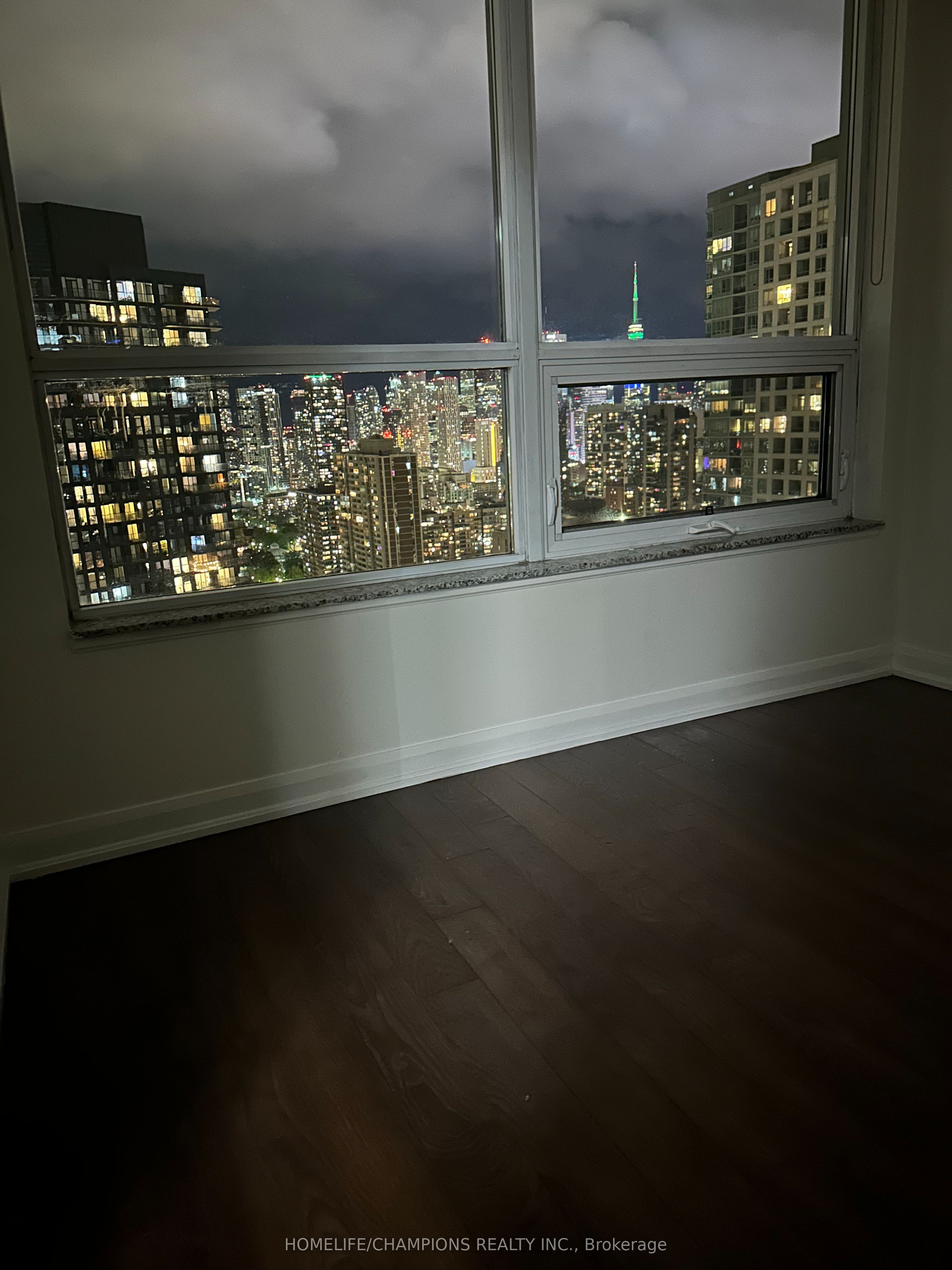 500 Sherbourne Street N, #2903