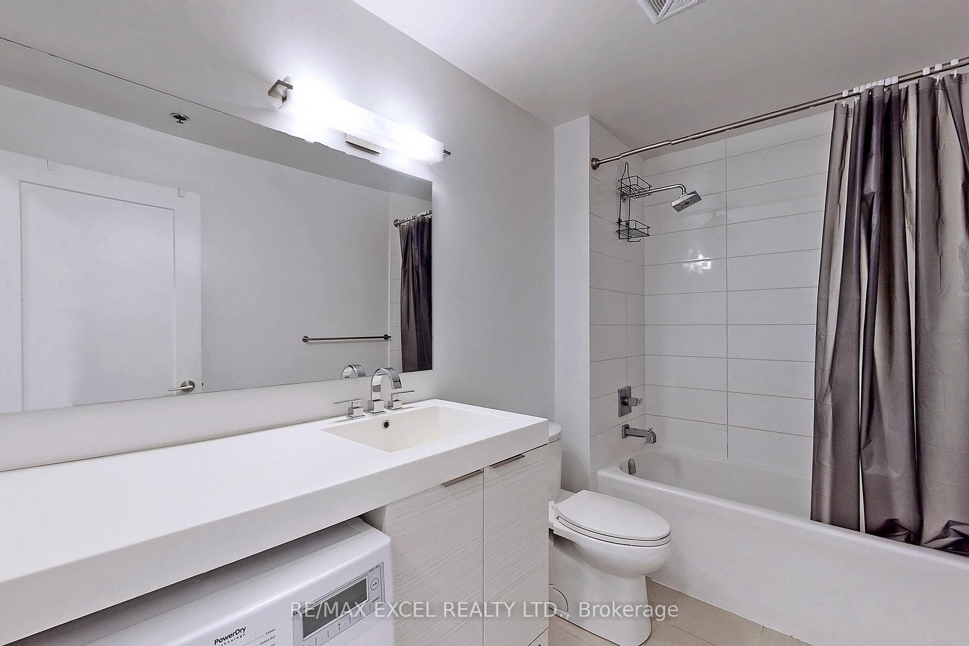 Condo at 318 Richmond, Toronto For sale