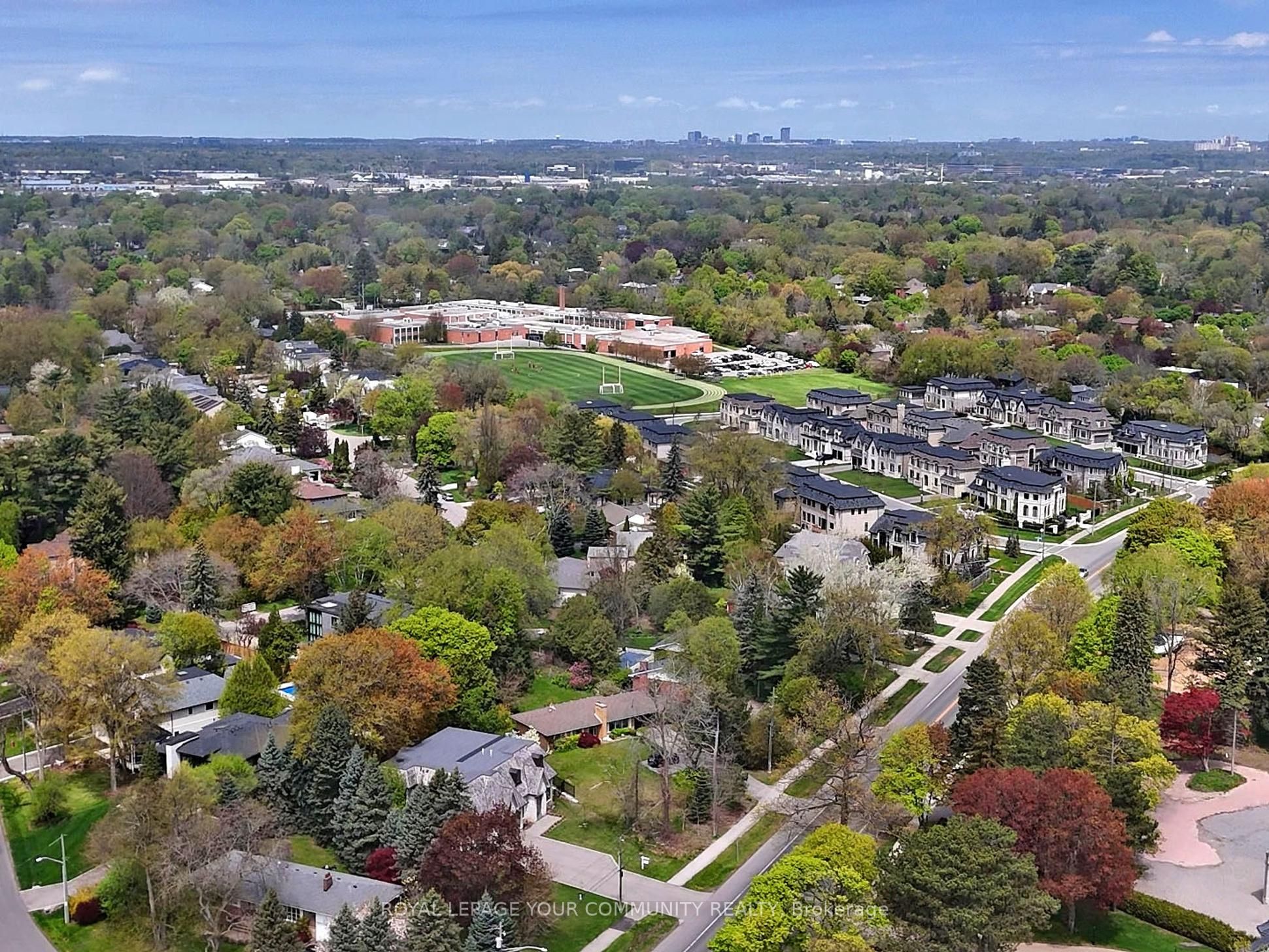 1257 Lakeshore Road W