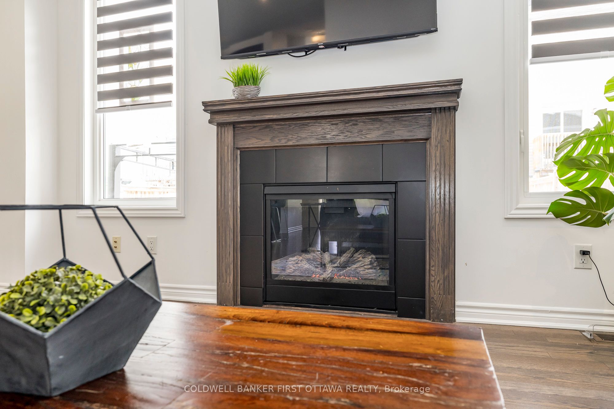 170 FLOWING CREEK Circle