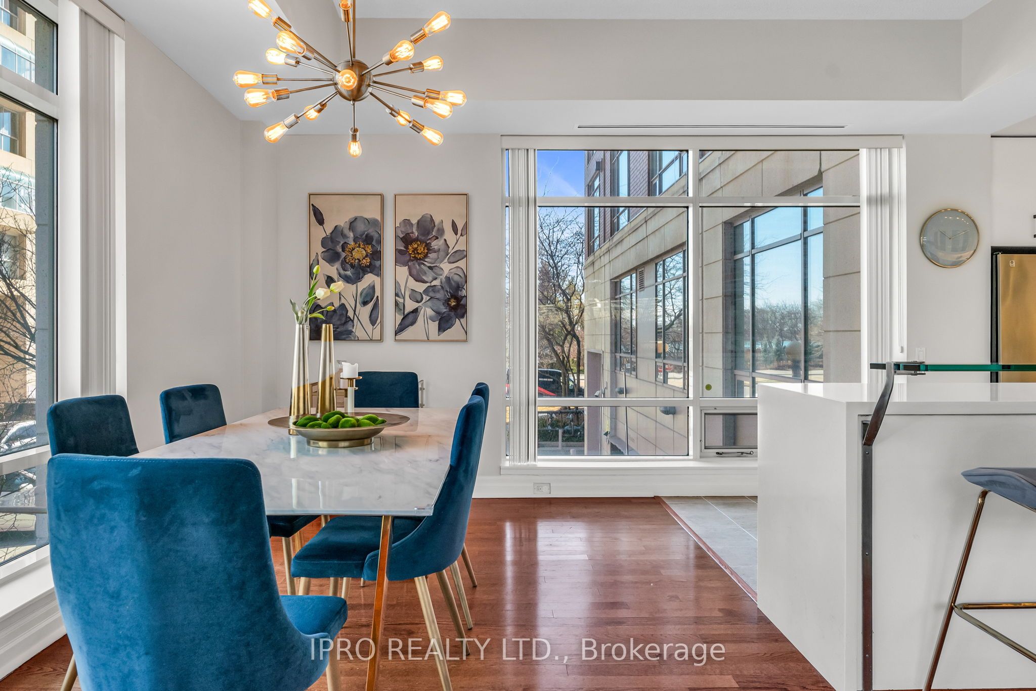 500 Queens Quay W, #210E