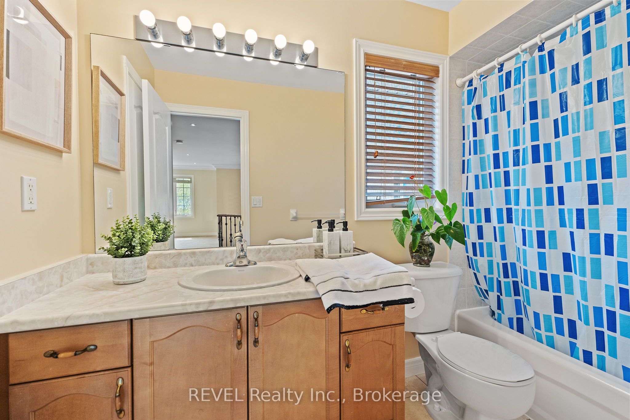 42 Vinifera Drive