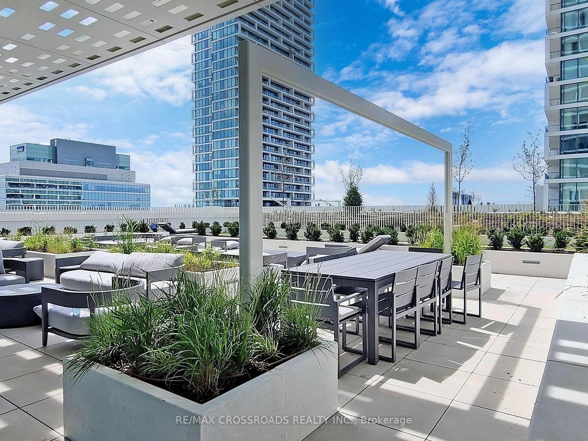 1 Bedroom Condo at 950 Portage, Vaughan For sale