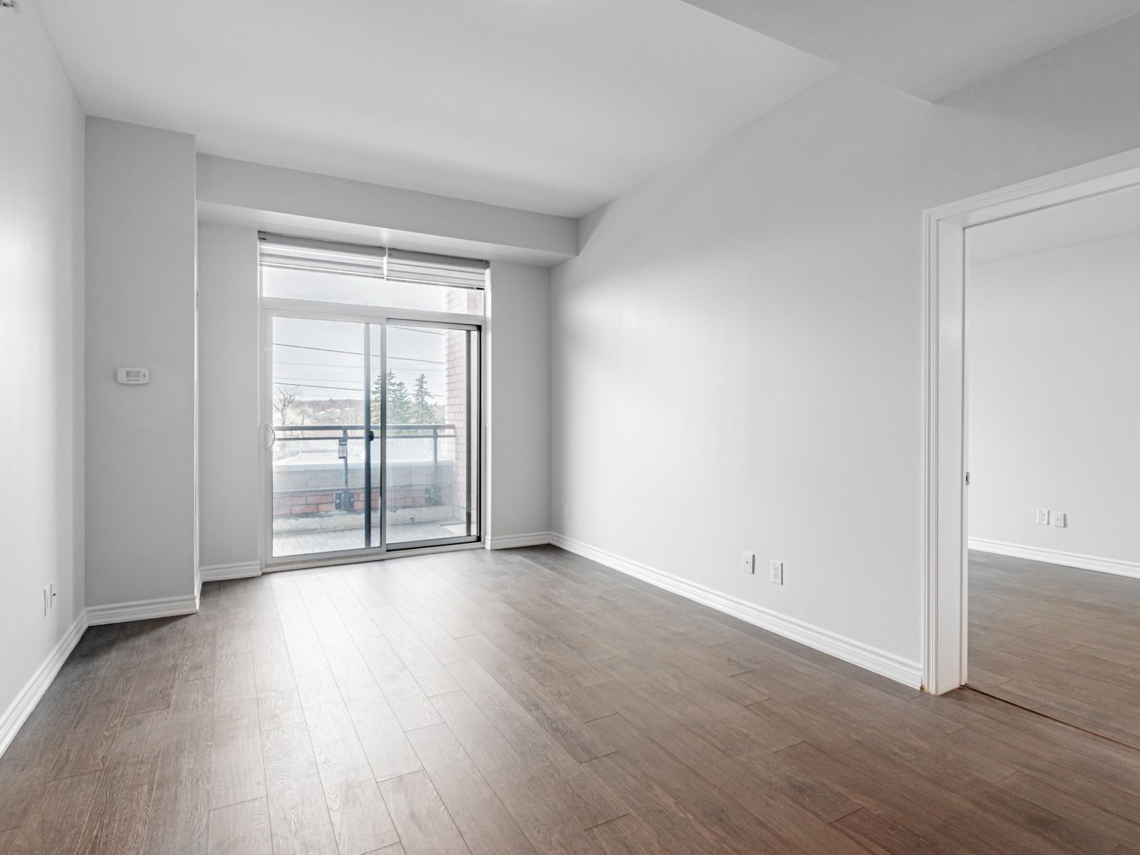11611 Yonge Street 517