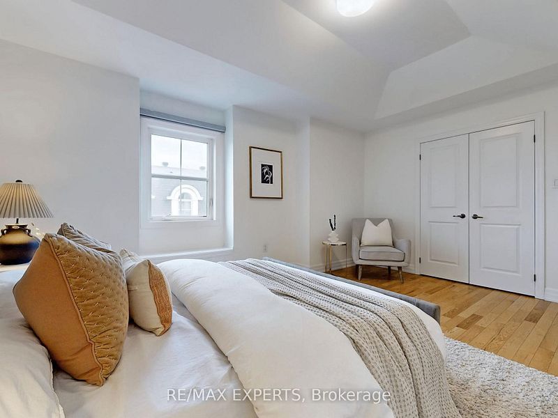 5 Amherst Circle