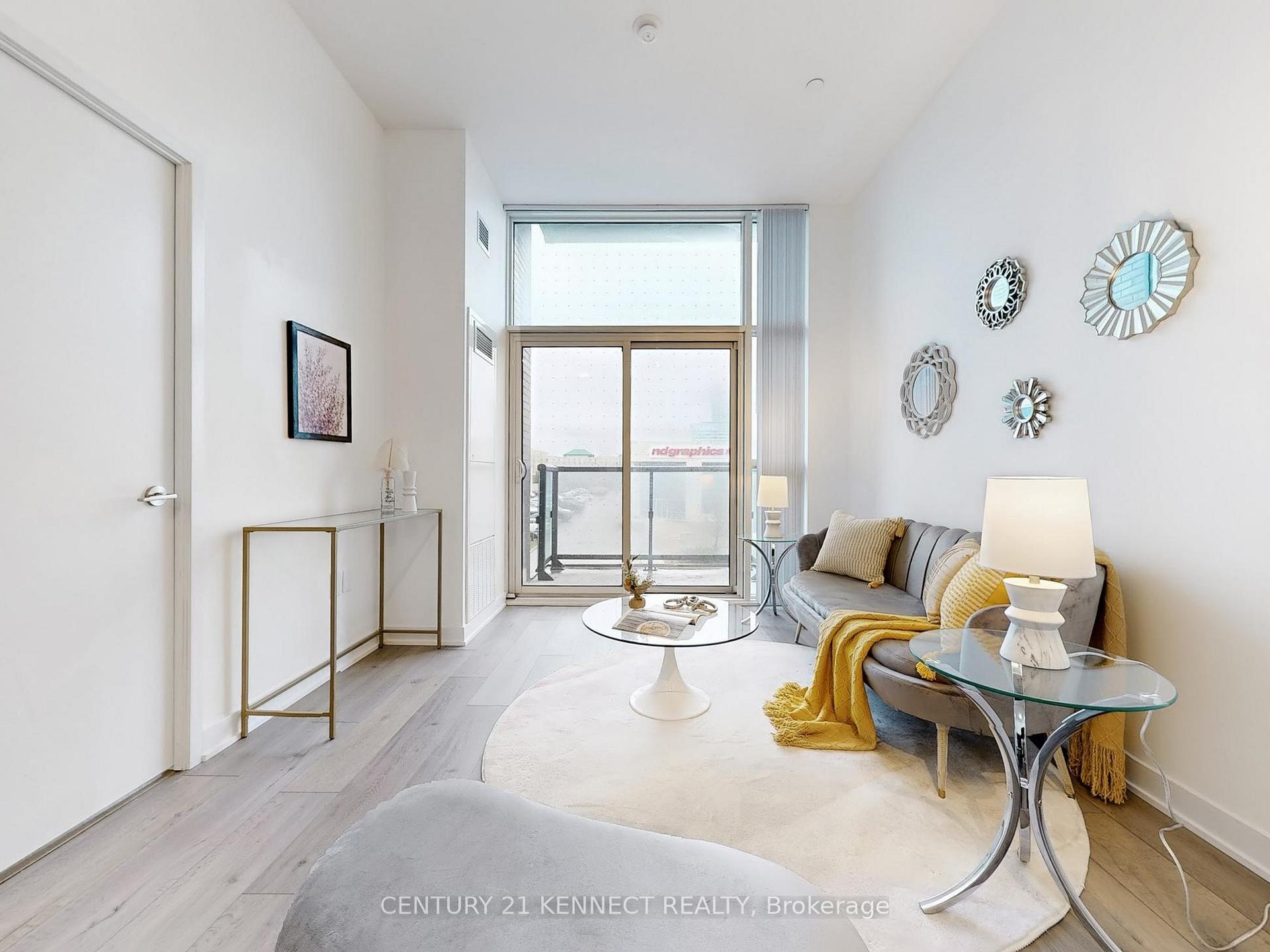 1 Bedroom Condo at 10 Honeycrispy, Vaughan For sale
