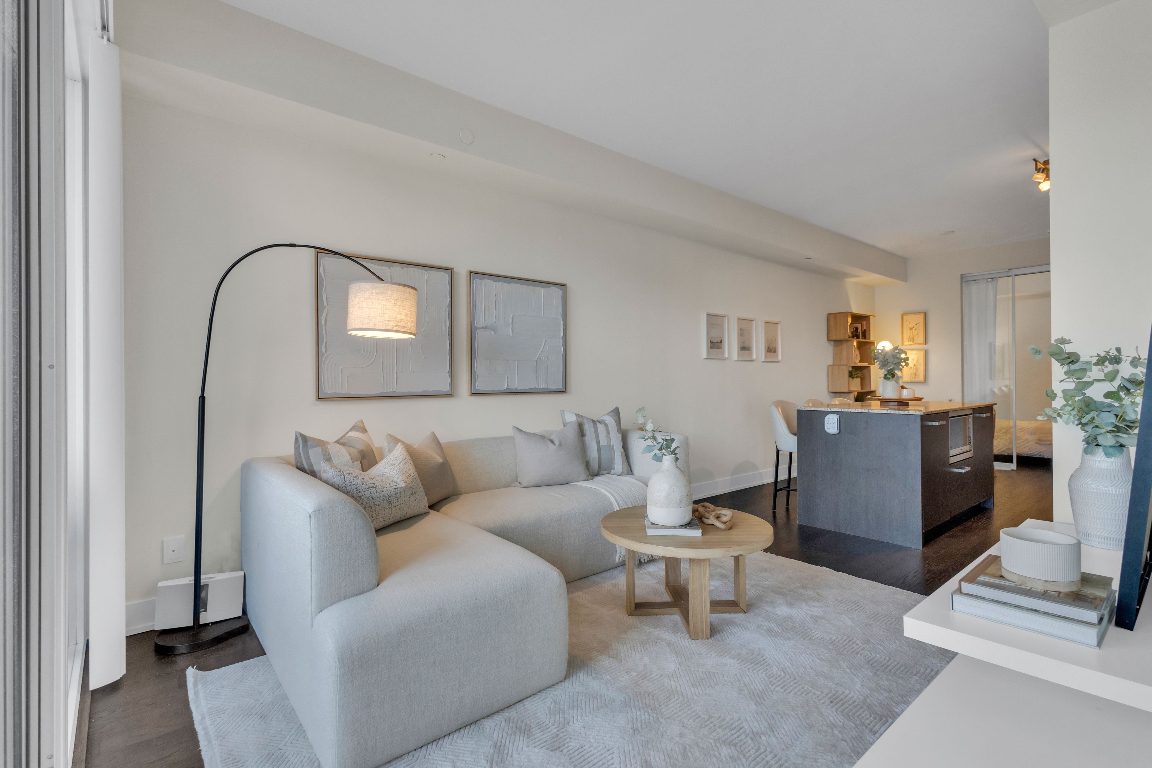 3018 Yonge Street 408
