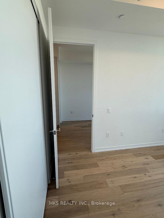 1 Bedroom Condo at 55 Cooper, Toronto For sale