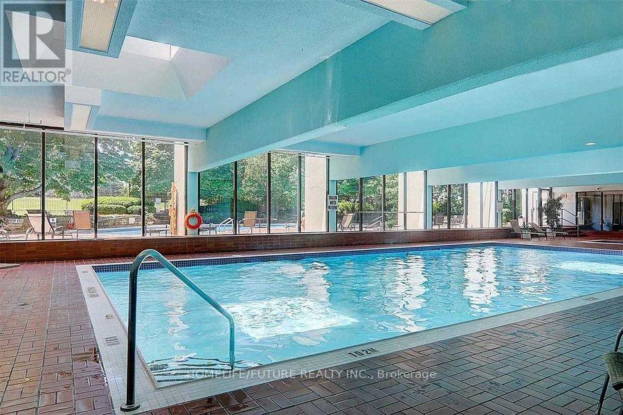 3 Bedrooms Condo at 75 Bamburgh,  Toronto For sale