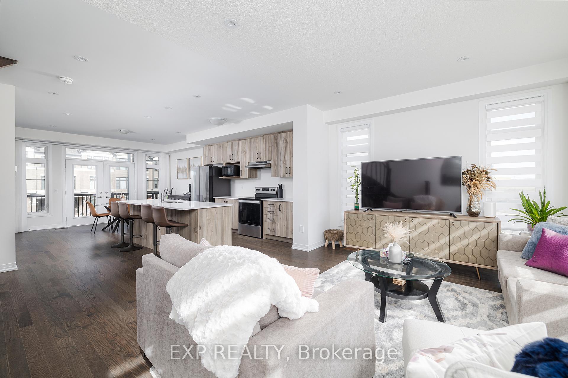 3 Bedrooms Condo at 469 Provident, Hamilton For sale