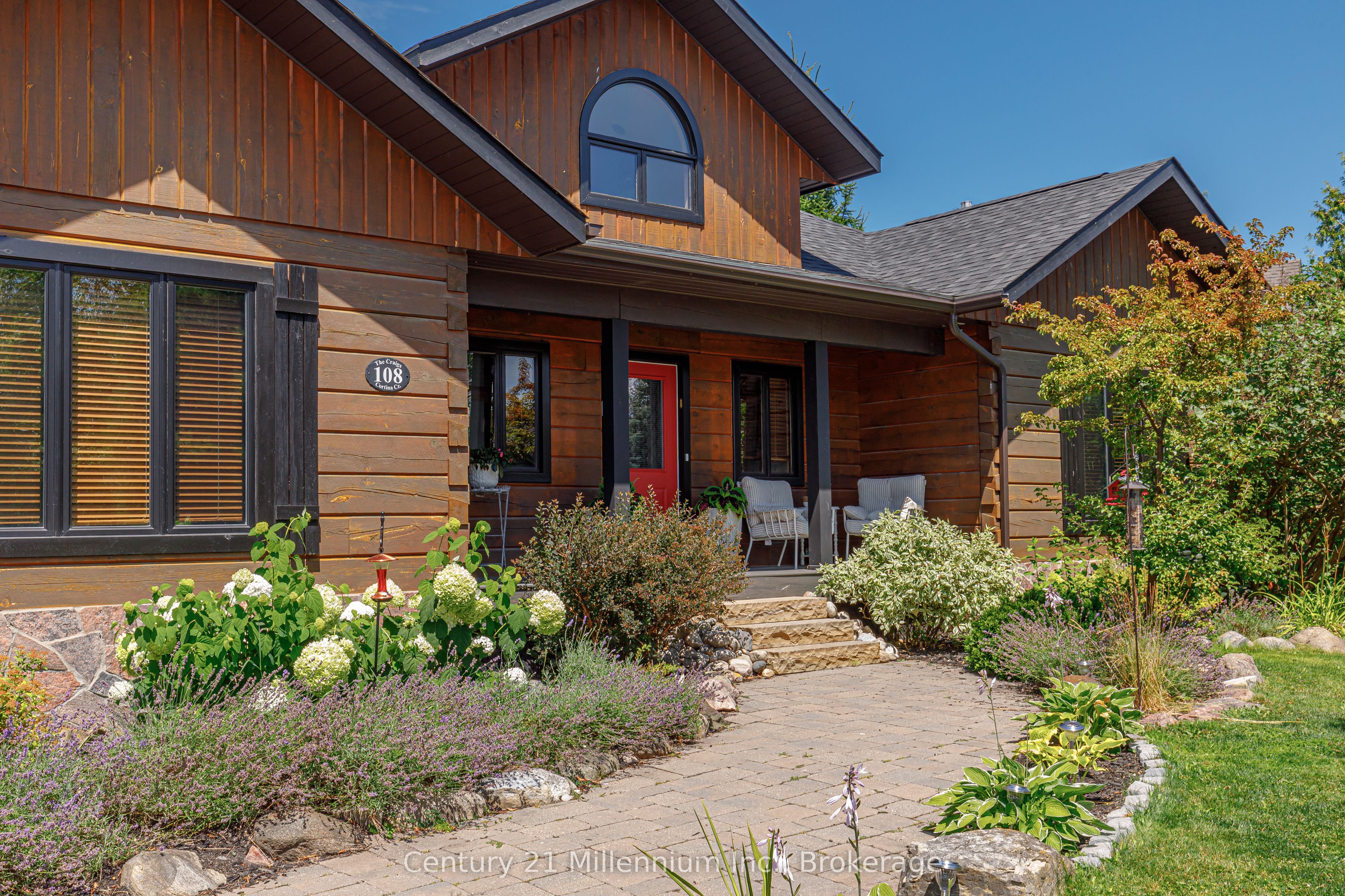 108 Cortina Crescent, Blue Mountains, ON L9Y 0S9