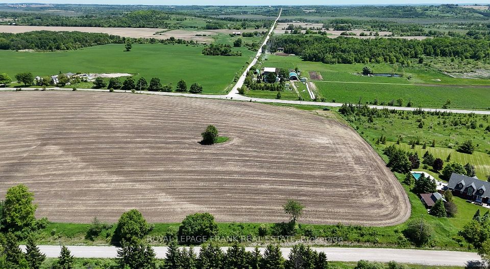 8279 Concession 8 Road, Uxbridge, ON L9P 1R3