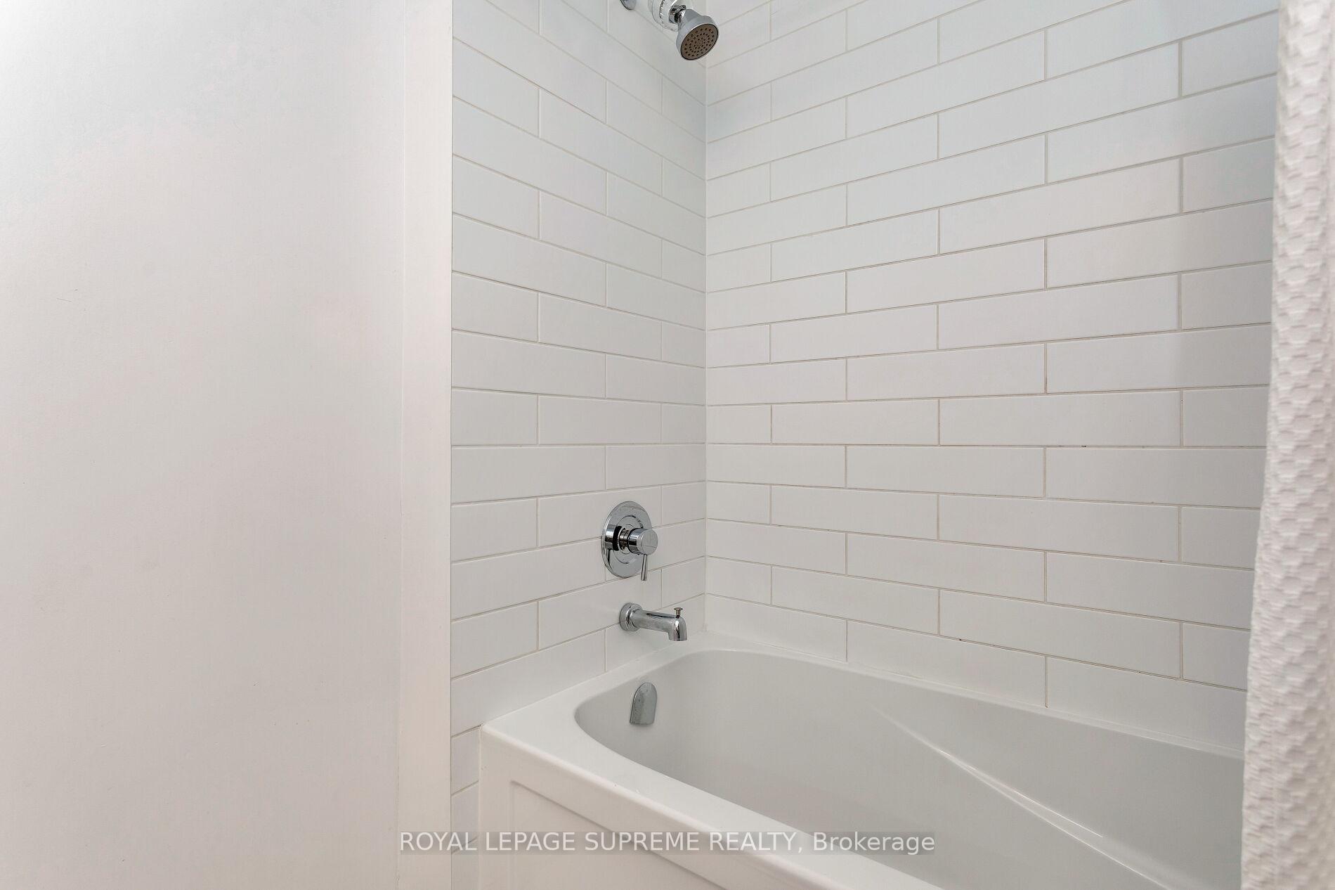 1 Bedroom Condo at 2200 Lake Shore, Toronto For sale