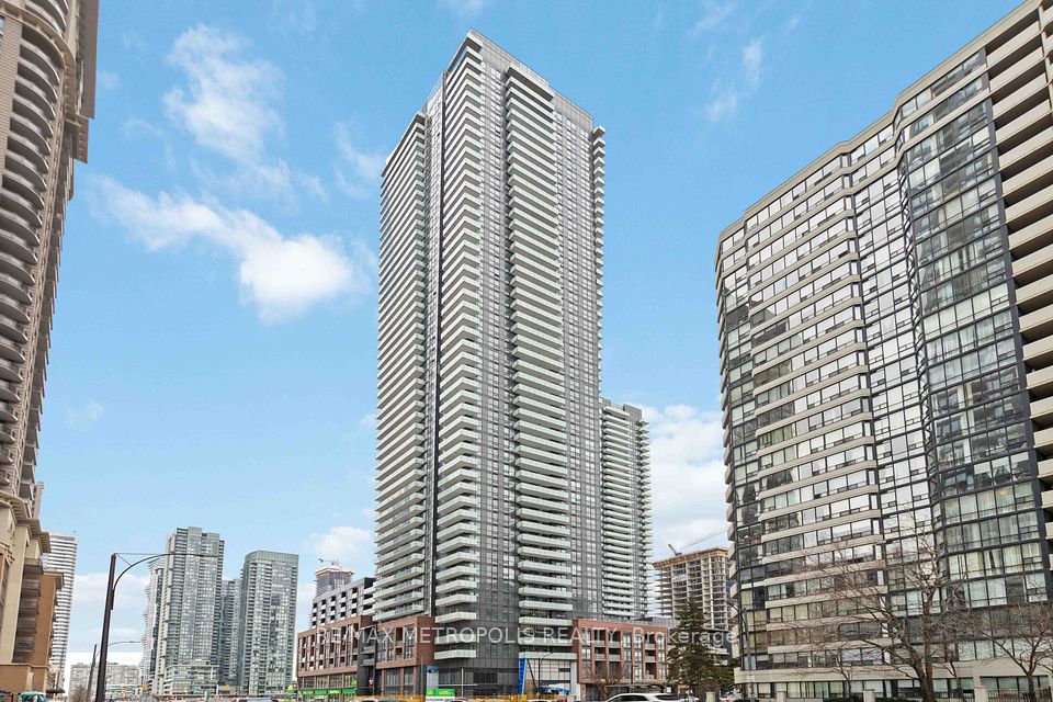 430 SQUARE ONE