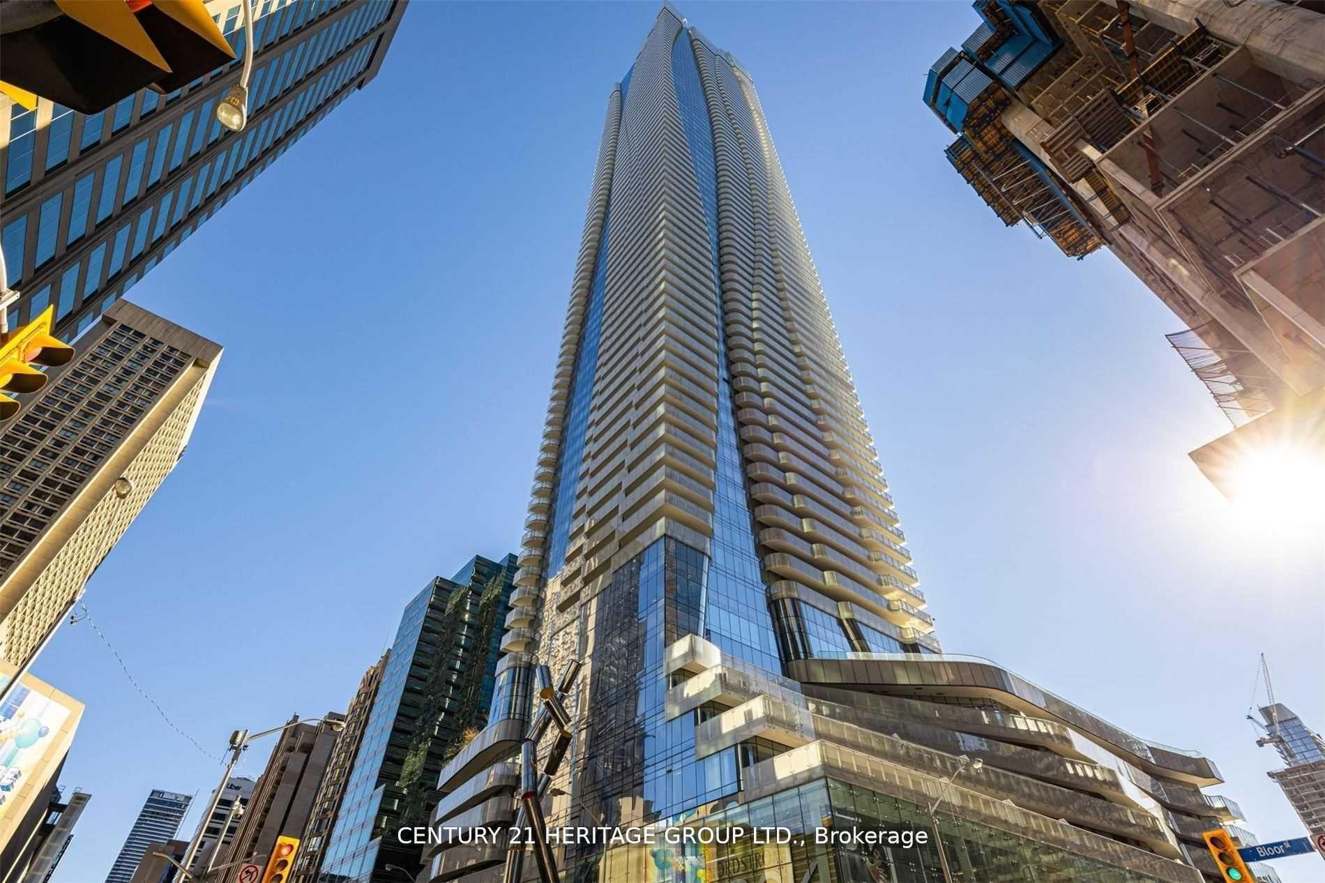 2 Bedrooms Condo at 1 Bloor, Toronto For sale
