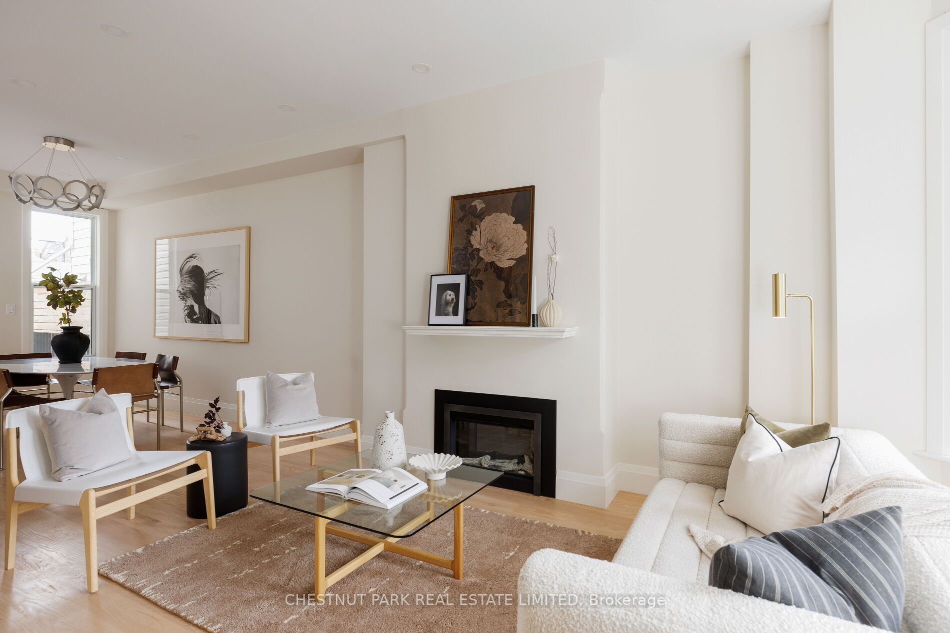 145 Borden Street, Toronto, ON M5S 2N2
