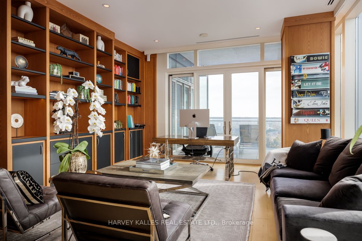 50 Yorkville Avenue 4403