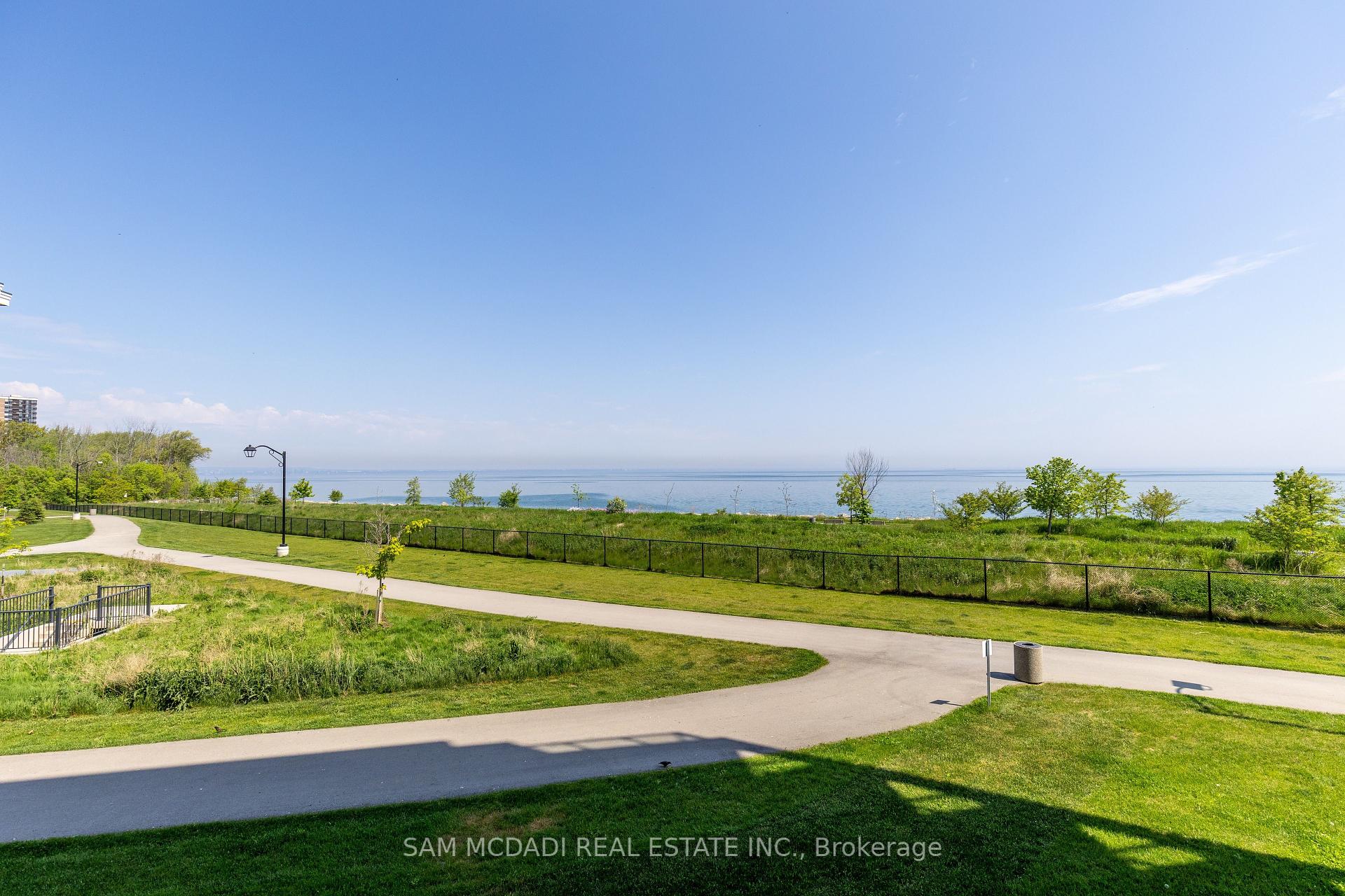 1 Bedroom Condo at 101 Shoreview, Hamilton For sale