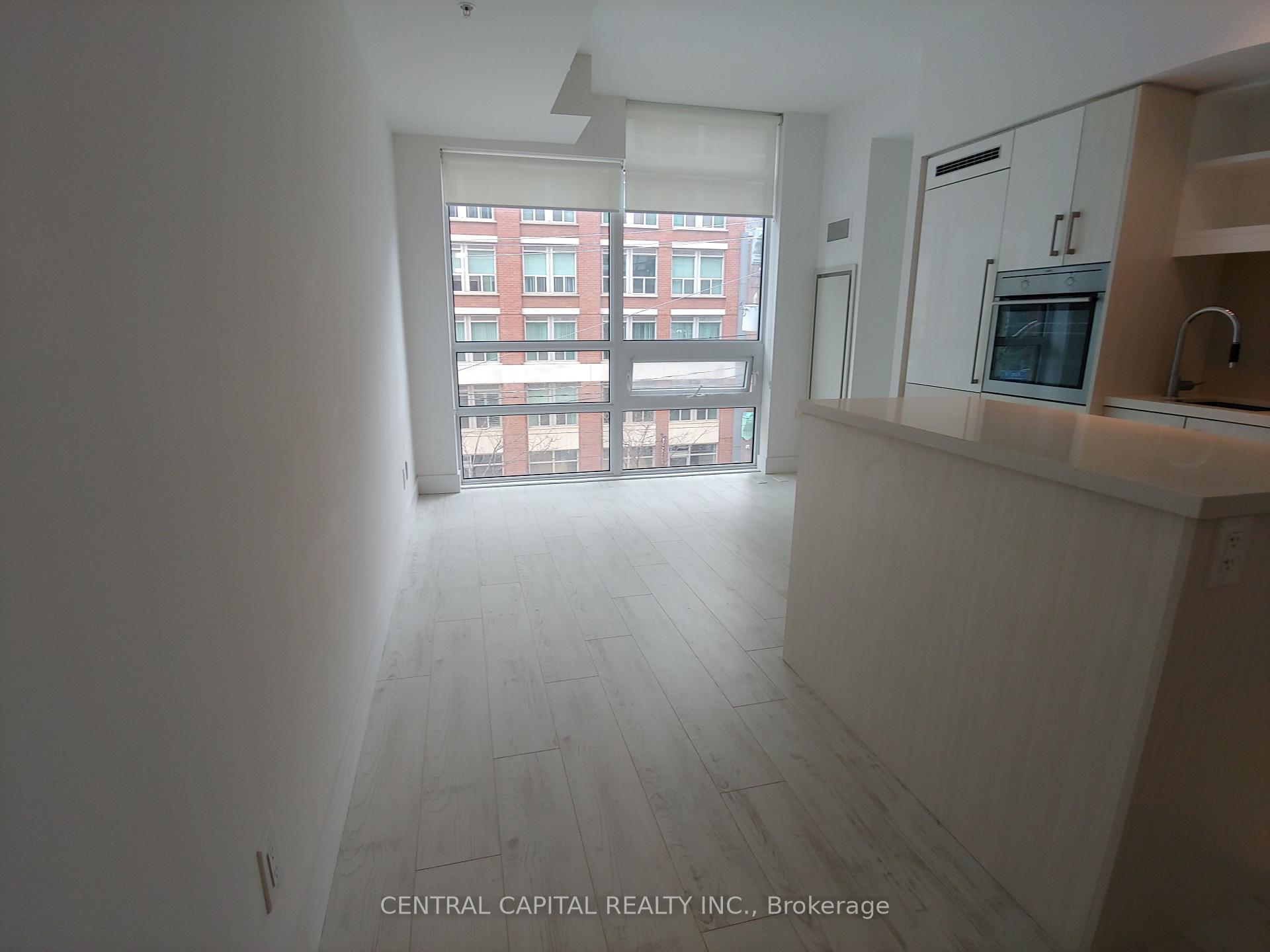 1 Bedroom Condo at 39 Sherbourne,  Toronto For sale
