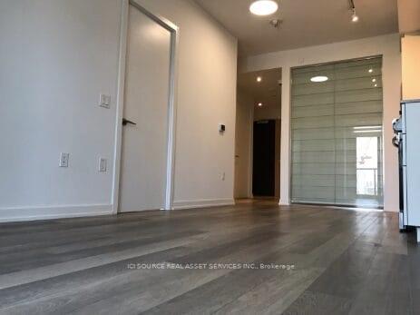 2 Bedrooms Condo at 50 Power, Toronto For sale