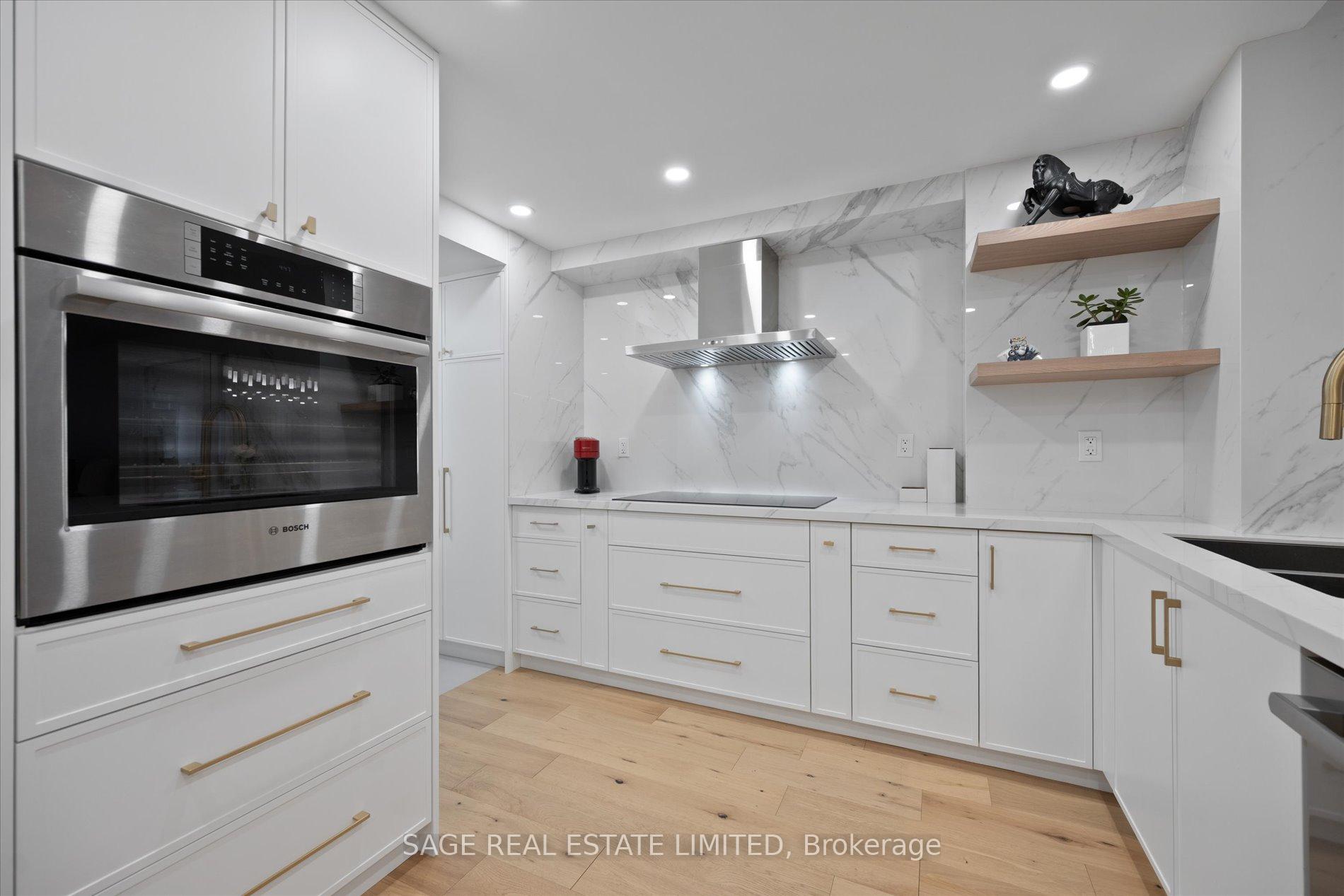 3 Bedrooms Condo at 160 Frederick, Toronto For sale