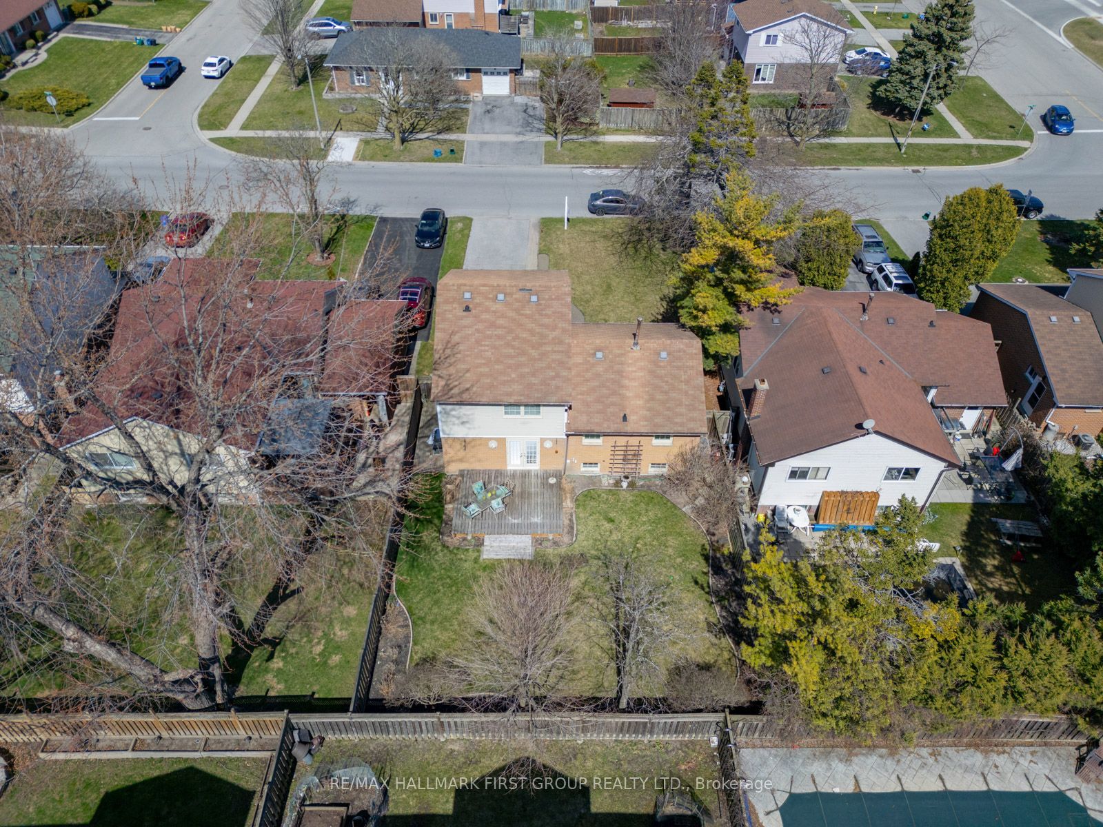 924 Finley Avenue