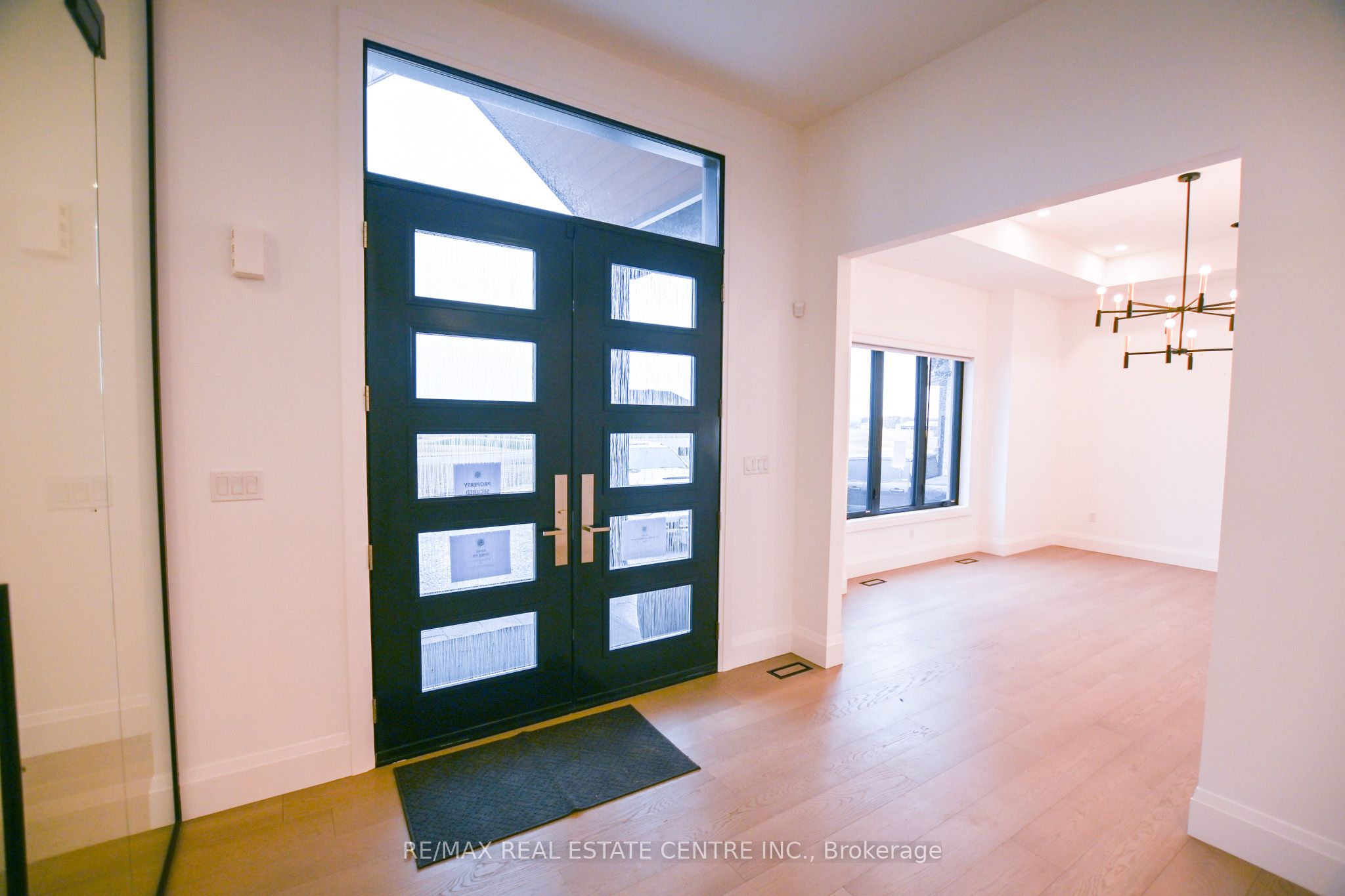 7325 Sunset Place, #3