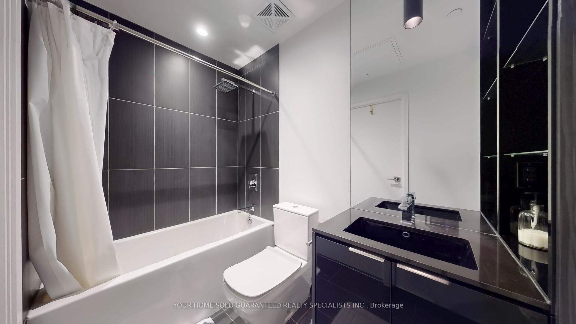 1 Bedroom Condo at 70 Temperance, Toronto For sale