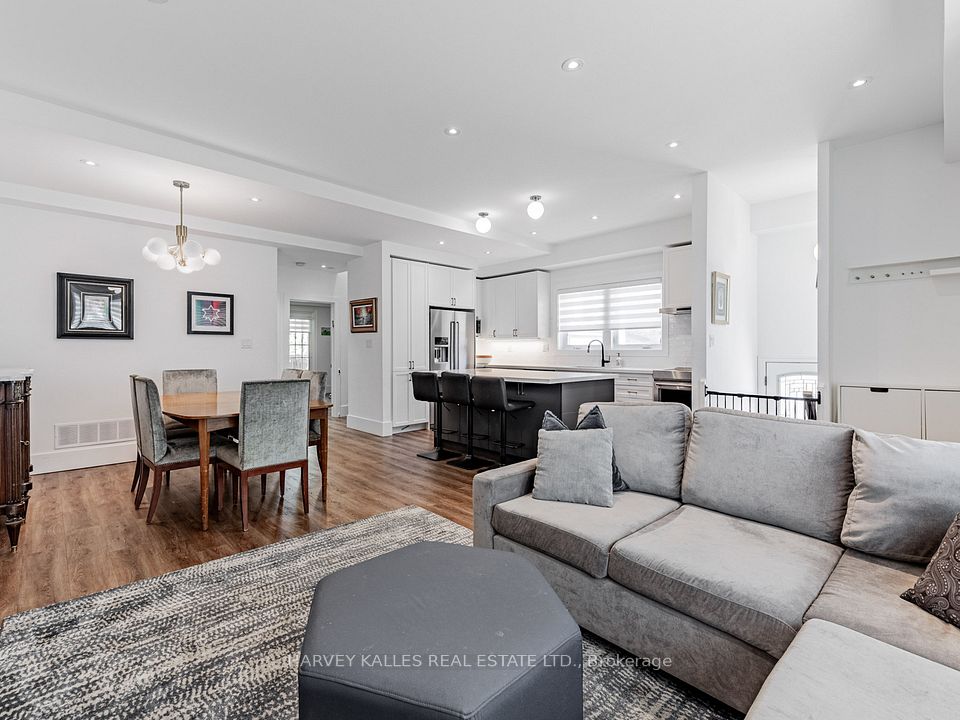 736 Glencairn