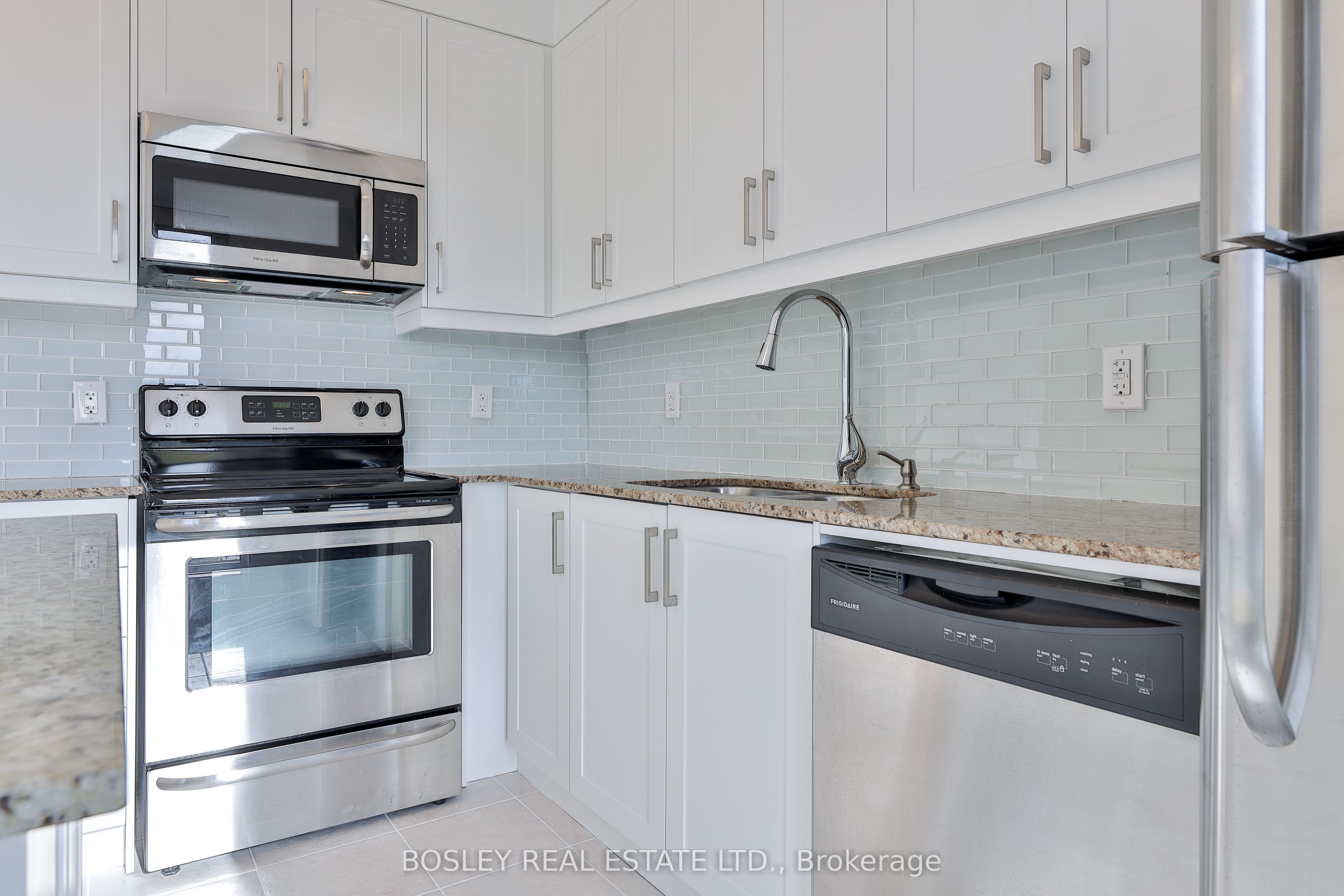 639 Lawrence Avenue W, #302