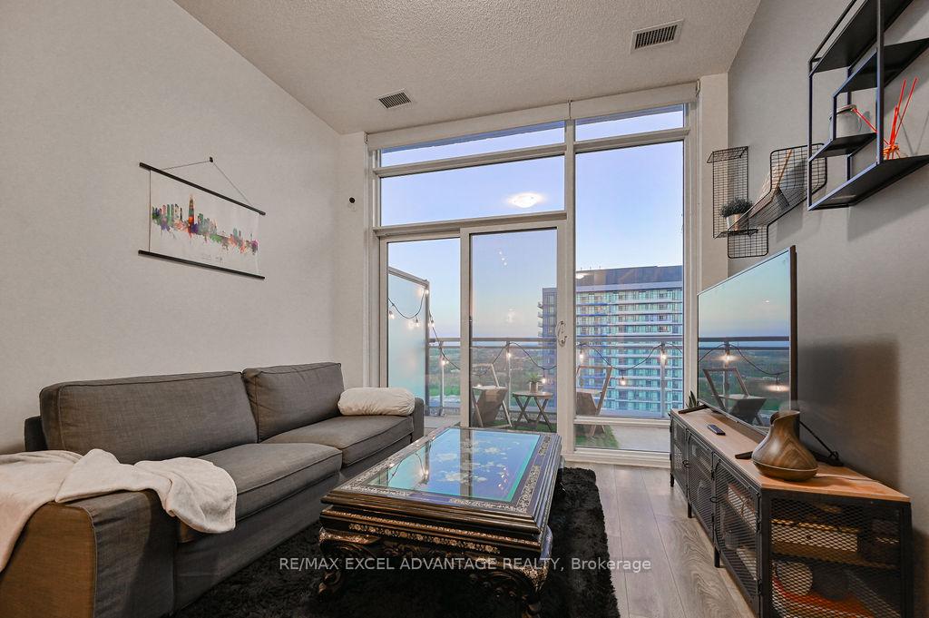 2 Bedrooms Condo at 2520 Eglinton, Mississauga For sale
