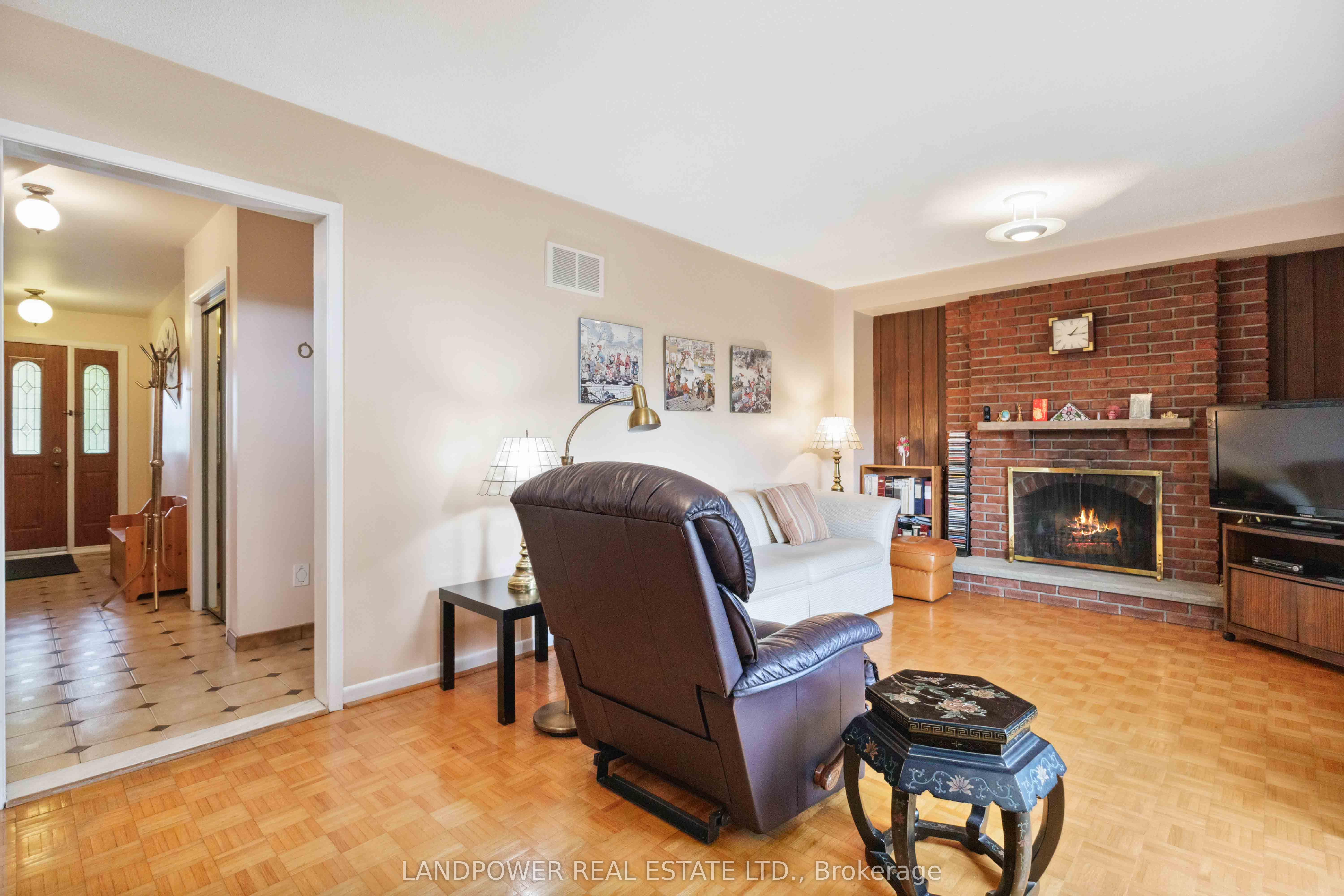 851 Huntingwood Drive