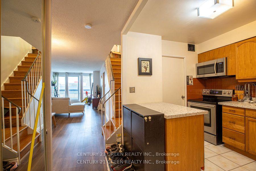 5 Bedrooms Condo at 366 The East Mall, Toronto For sale