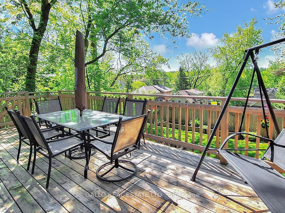 37 Windsor Drive ; MLS ID: N12180885