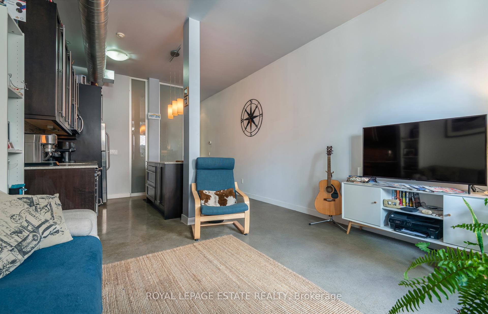 1 Bedroom Condo at 952 Kingston, Toronto For sale